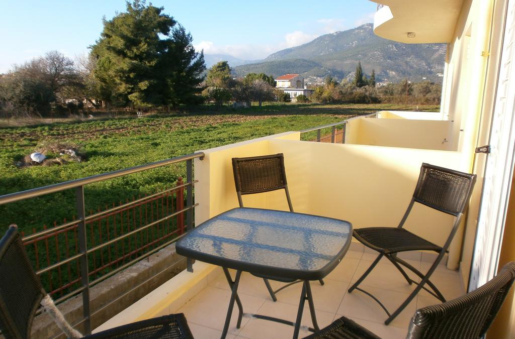Artemis - Marina Apartments Evia Zimmer foto